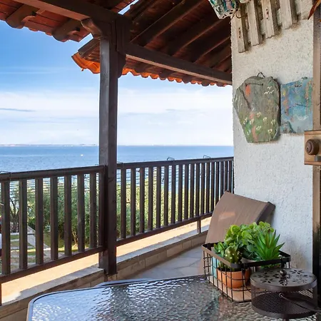 Stavros & Maria's Haus Tatil Evi