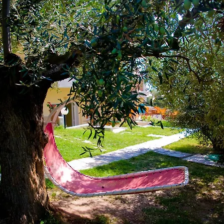 Stavros & Maria's Haus Tatil Evi