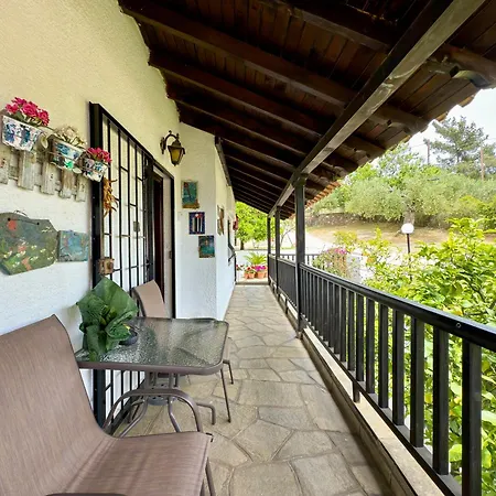 Stavros & Maria's Haus Tatil Evi Gerakini